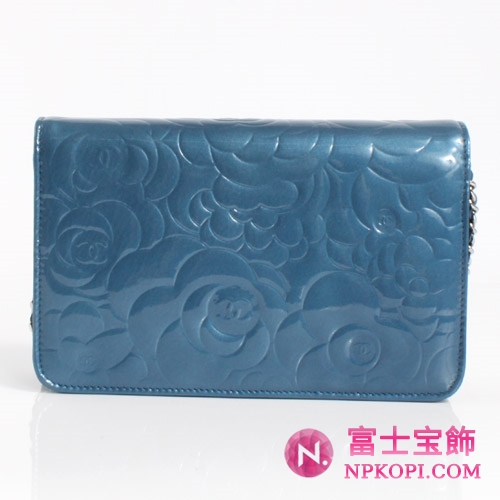 シャネル CHANEL カメリア エナメル ショルダーバッグ ブルー＆シルバー A47421AZWER 【2012年新作】